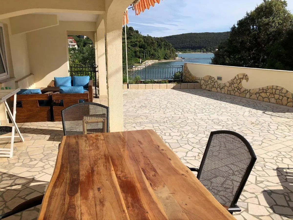 Apartments Trlika Kampor Kroatië